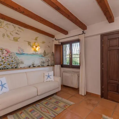 Casa Chiara فيلة أرتْساكينا
