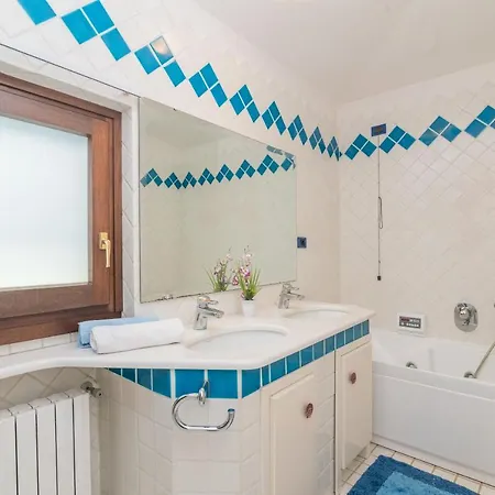 فيلة Casa Chiara